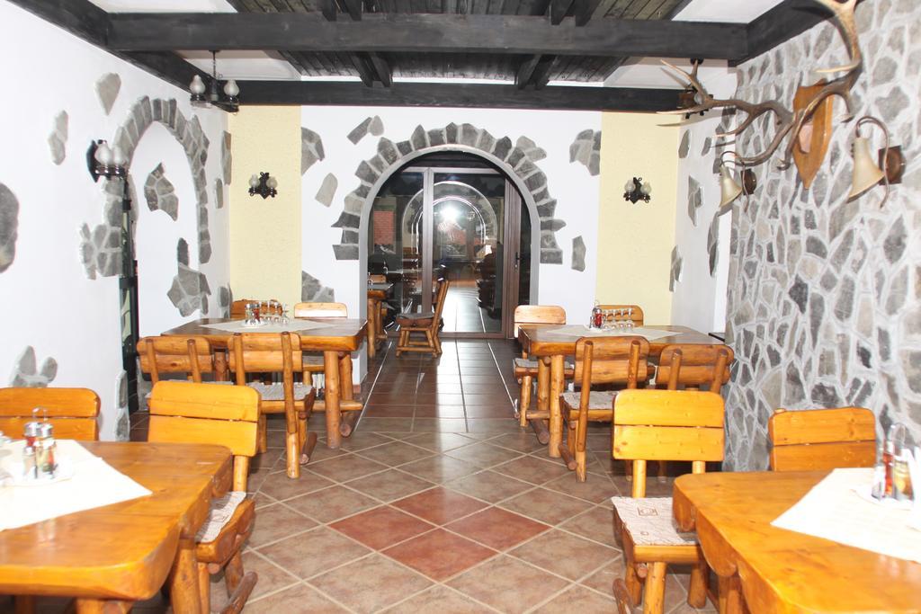 Hotel Bucegi Portile Regatului Paraul Rece Exteriér fotografie