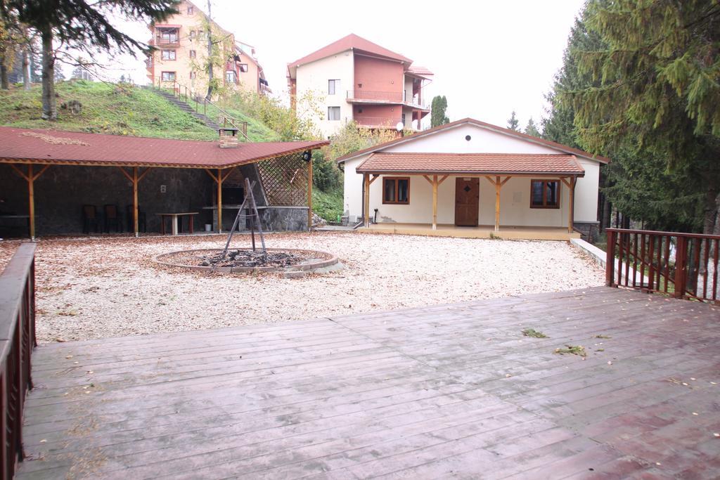 Hotel Bucegi Portile Regatului Paraul Rece Exteriér fotografie