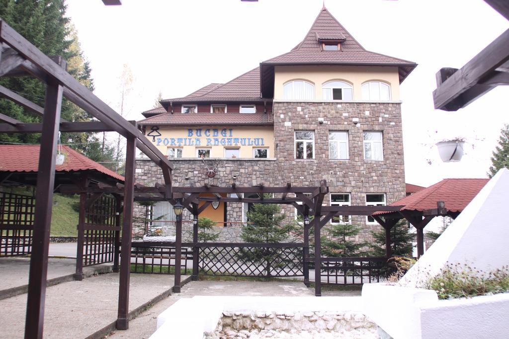 Hotel Bucegi Portile Regatului Paraul Rece Exteriér fotografie
