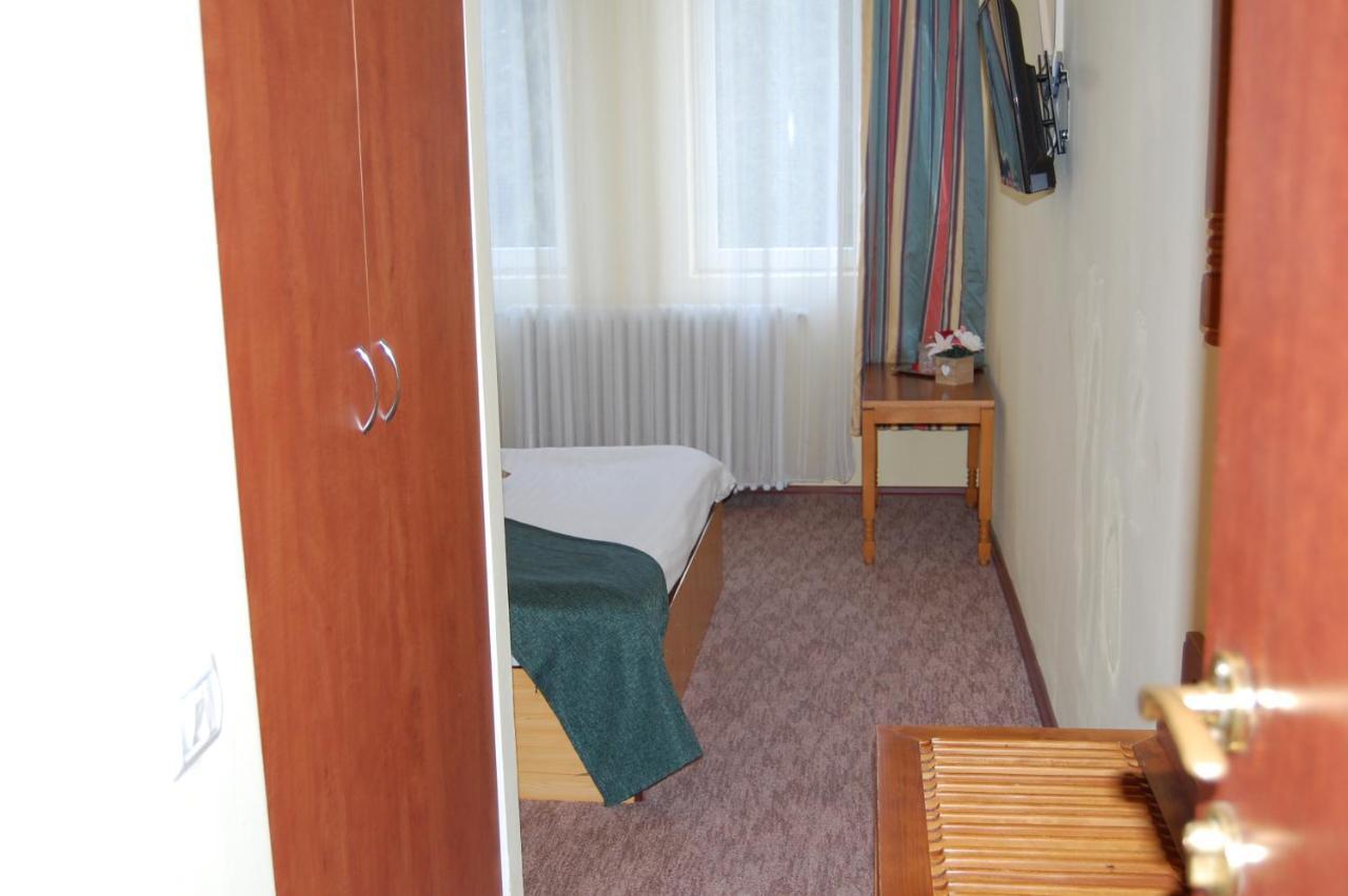 Hotel Bucegi Portile Regatului Paraul Rece Exteriér fotografie